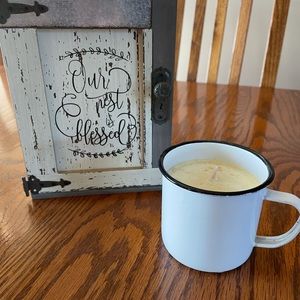 Rustic Farmhouse Sign & Candle